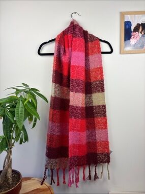 GAP Red Pink Plaid Fringe Scarf